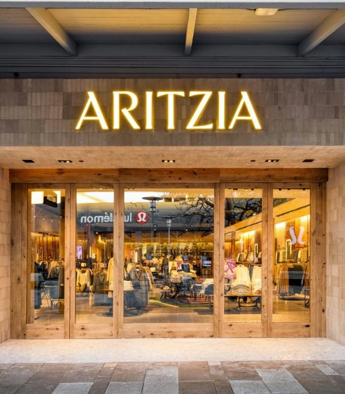 Featured image for "5 Stores Like Aritzia: Shop Alternative Brands And Websites Similar to Aritzia" - Outfit Styling article by Edward