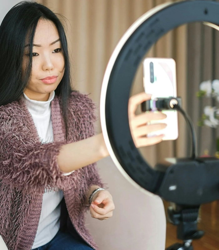 Featured image for "6 Time-Saving Tools for UGC Creators and Nano Influencers" - Social Media Strategies article by Tiffany