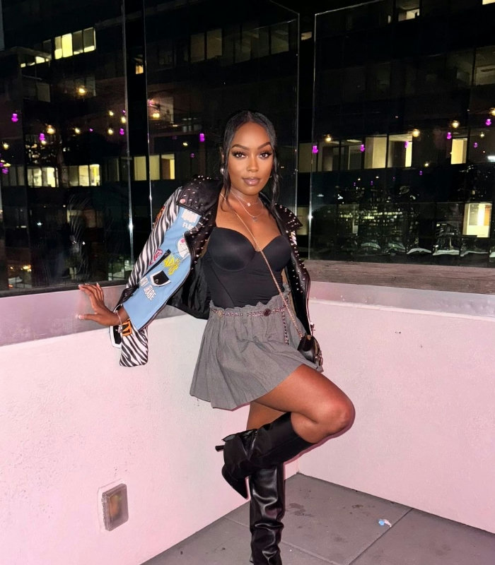 Featured image for "Creator Spotlight: Therealcydneytaylor" - Success Stories article by Edward
